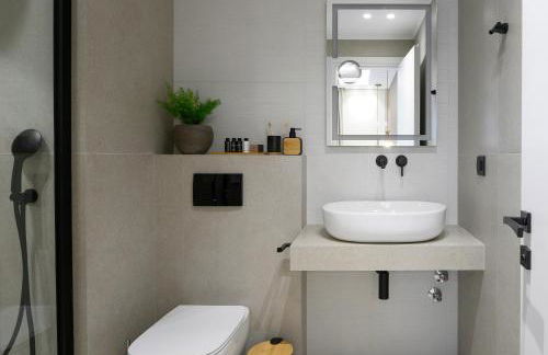 Evelio Living - Photo 14