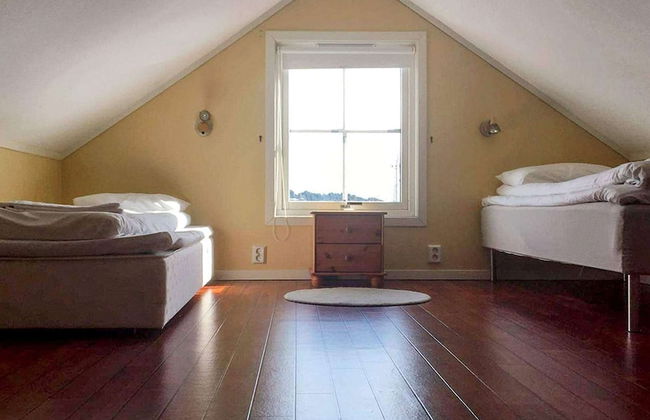 6 Person Holiday Home in Austrheim - Foto 4