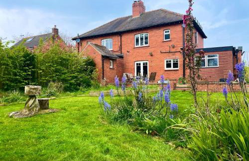 The Firs Holiday Home - Foto 32