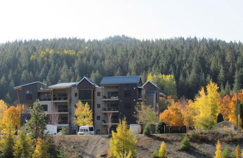 Large Studio Condo with Full Kitchen, Ski, Bike, Beautiful Balcony Views Hottub Fireplace - Foto 2