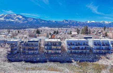 Riverfront Perch, w Balcony over the River - Foto 20