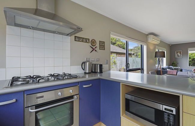 Spacious Family Home -Fully Fenced Yard - Foto 17