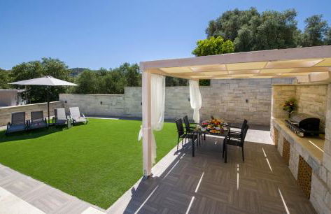 TWIN'S HOME LUXURY SUITES - Photo 44