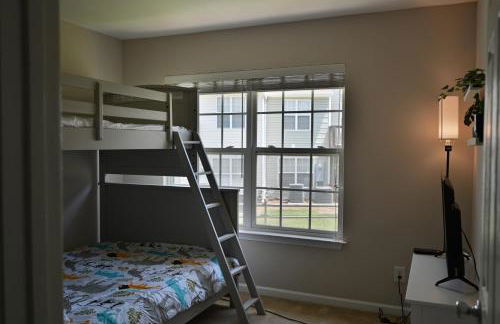 Amazing Renovated Townhouse - Foto 39