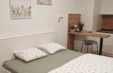 Pe Pe room - Photo 1