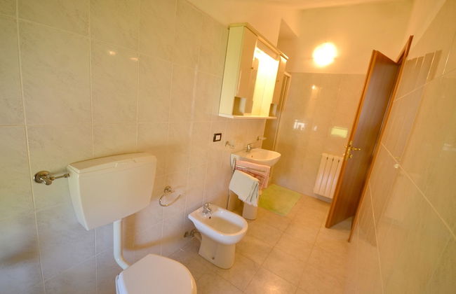 Spacious Home Surrounded by Nature - Foto 69