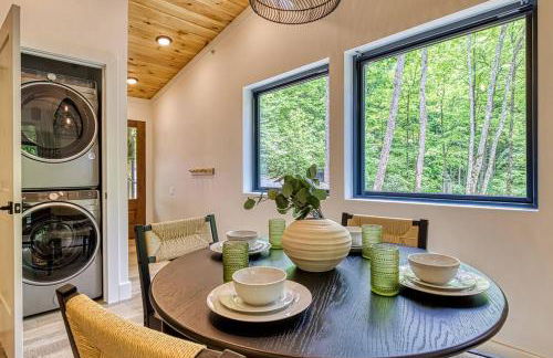 Peaceful Smoky Treehouse| Hot Tub • Hammock • Deck - Foto 23