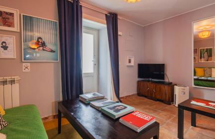 Artsy Sintra I by LovelyStay - Photo 11