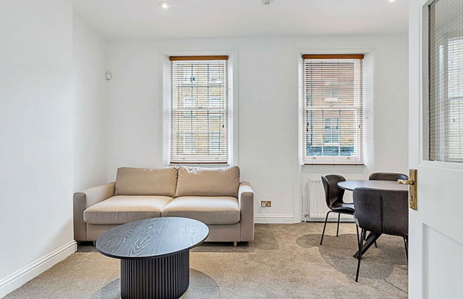 A One-bedroom Apartment Situated In Central London - Foto 23