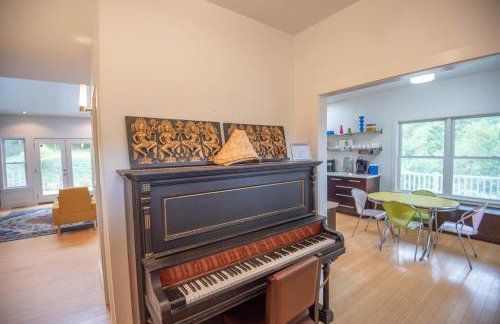 Sullivan Farm at Helton Creek - Fire Pit - Foosball - Fireplace - Photo 19