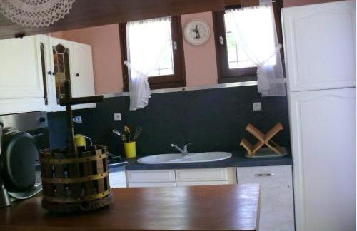 Maison confortable sur jardin clôturé à Marcillac-la-Croisille - Foto 6