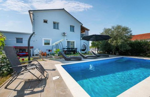 2 Bedroom Lovely Apartment In Pula - Foto 1