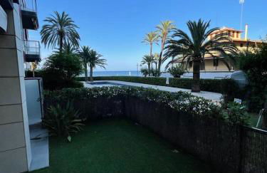 Denia, apartamento a estrenar con jardín privado, piscina y vistas al mar - Photo 16