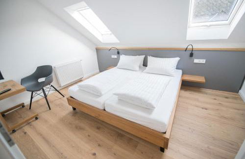 BG Living & Hosting - Historisches Ferienhaus "Saustall" im Zentrum von Wittlich - Nähe Mosel & Eifel, Privatparkplatz, WLAN, bis 4 Personen - Foto 25