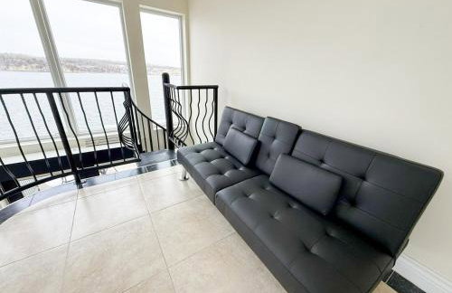 Crystal Palm Lakefront Luxury Home 6 Bed and 5 Bath - Foto 9