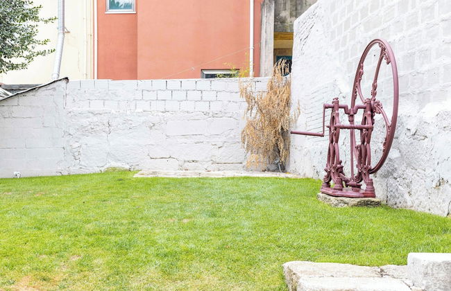 Acm002 Gallery 92 · Modern Garden House - Photo 2