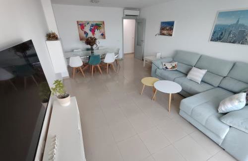 Apartamentovistasconil, ático con piscina, jardín, pista de pádel y solárium - Foto 5
