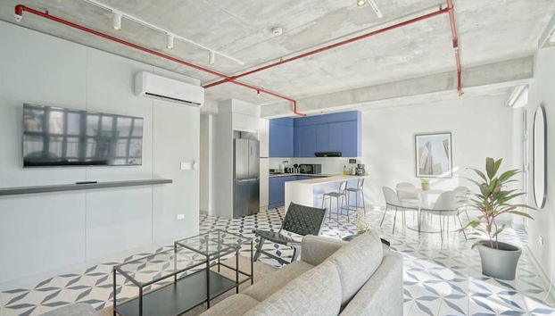 w Cozy 2BR in Plaza Herrera - Foto 3, Habitación