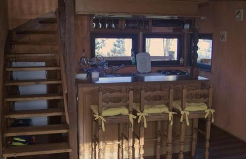 Domek letniskowy z linią brzegową i pomostem - Foto 4