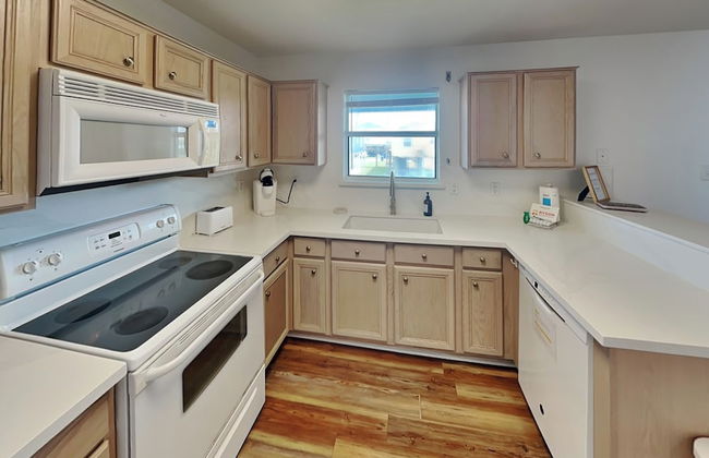 Sea La Vie Surfside - Photo 7