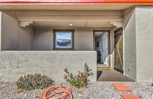 Convenient Tom Picketts Cabin with Mtn View! - Foto 21