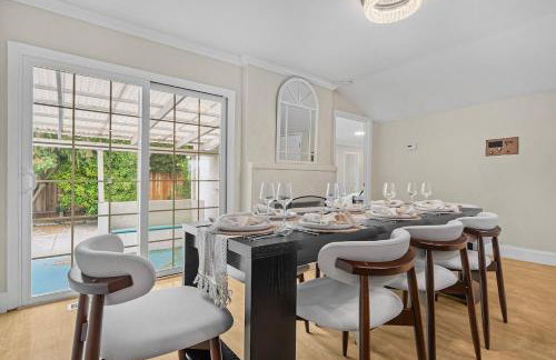 35674 - Newark Family-Friendly 4BR 3BA Retreat - Foto 40