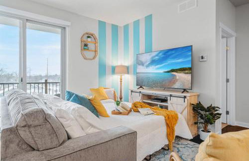 NEW Shoreline 401 2BR Condo Near Downtown and Bay - Foto 29