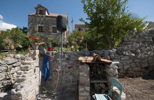 Stone house Na Rudini - Photo 43