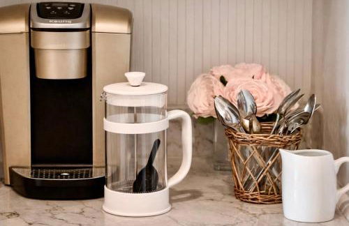 Top Floor Oceanview King Villa - Balcony & Steps to Beach - Foto 15