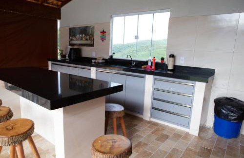 Casa de Campo com Vista, Piscina e Churrasqueira - Foto 18