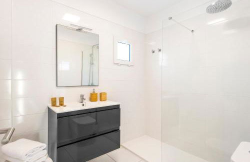 Villa Verode - Private Heated Saltwater Pool - Foto 51