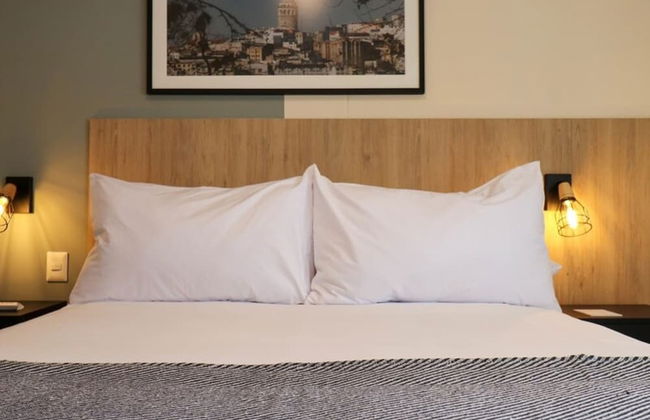 w Minimalist 2BR in Miraflores - Photo 7