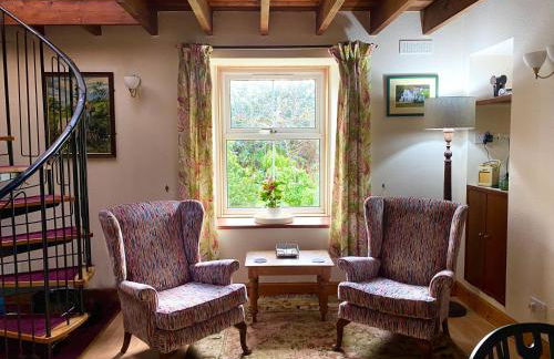 Wee Silverburn - Photo 6