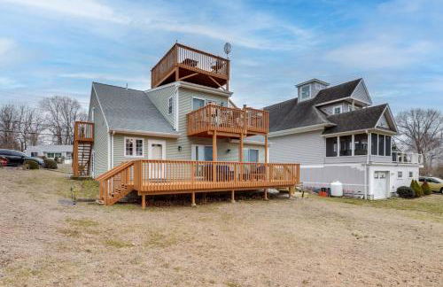 Walk to Eastern Point Beach Apt with Water View! - Foto 20