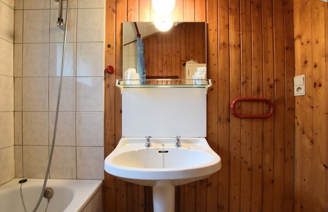 Peaceful Holiday Home in Tenneville near Forest - Foto 17