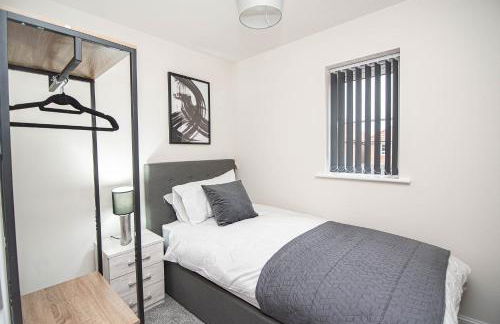 Solid Mirror Modern Riverside Home, Doncaster - Foto 27