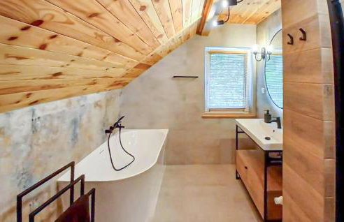 Beautiful Home In Korzkiew With Sauna - Foto 16