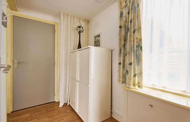 Cozy Holiday Home in a Lovely Environment - Photo 2