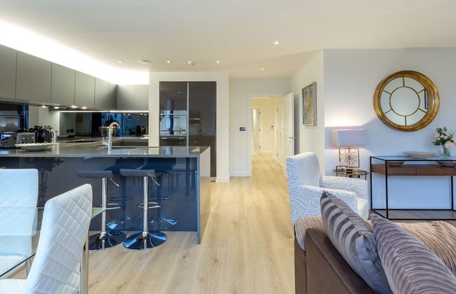 2 Bed Property Close to Heathrow Airport - Foto 24