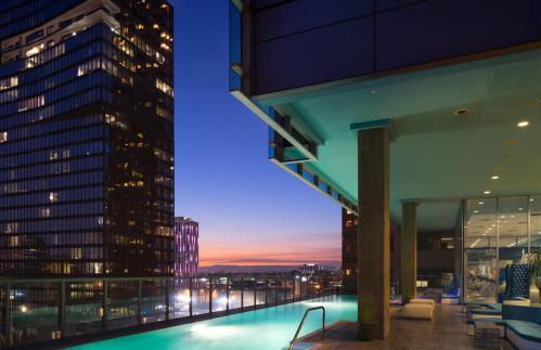 Luxurious Highrise 2b 2b Apartment Heart Of Downtown LA - Foto 1
