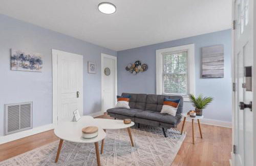 BOHO BUNGALOW - STEPS FROM HISTORIC DOWNTOWN APEX - Foto 16