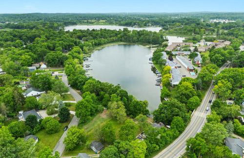 New! Private Lakefront Retreat 3BR 2BA Game Room - Foto 59