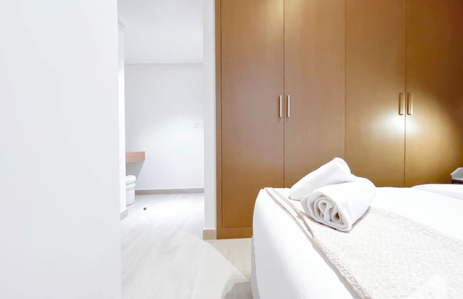 Gorgeous 1B Apt With Balcony in Azizi Fawad - Photo 7