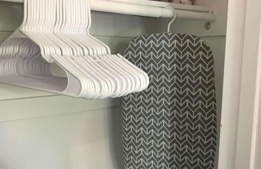 Great Updated King Bed Near Denver Sports field and concerts - Foto 14