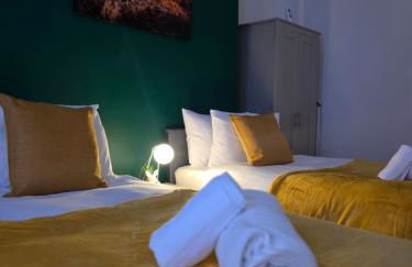 Deluxe 2BR Apartment Near City Center - Sleeps 6 - Foto 70