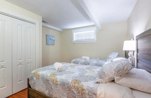 Marbella Lane-Spacious 5BR Ideal for Biz & Families in SJ - Foto 24