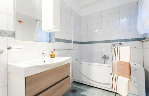 Seaside family friendly house with a swimming pool Grscica, Korcula - 23487 - Photo 27