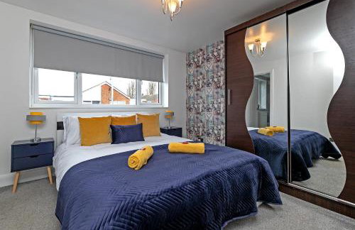 Contractors Dream~POOL TABLE~Close to Luton Airport~Three Double Bedrooms - Foto 10