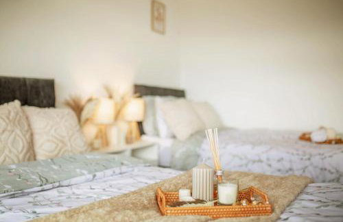 Serene Boho Retreat: White Oak Charm House 10ppl - Foto 18
