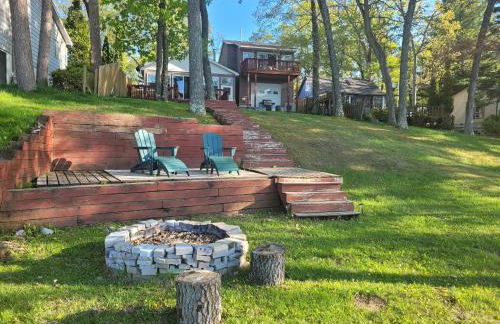 Seven Oaks at Bass Lake - Lakefront Getaway! - Foto 9